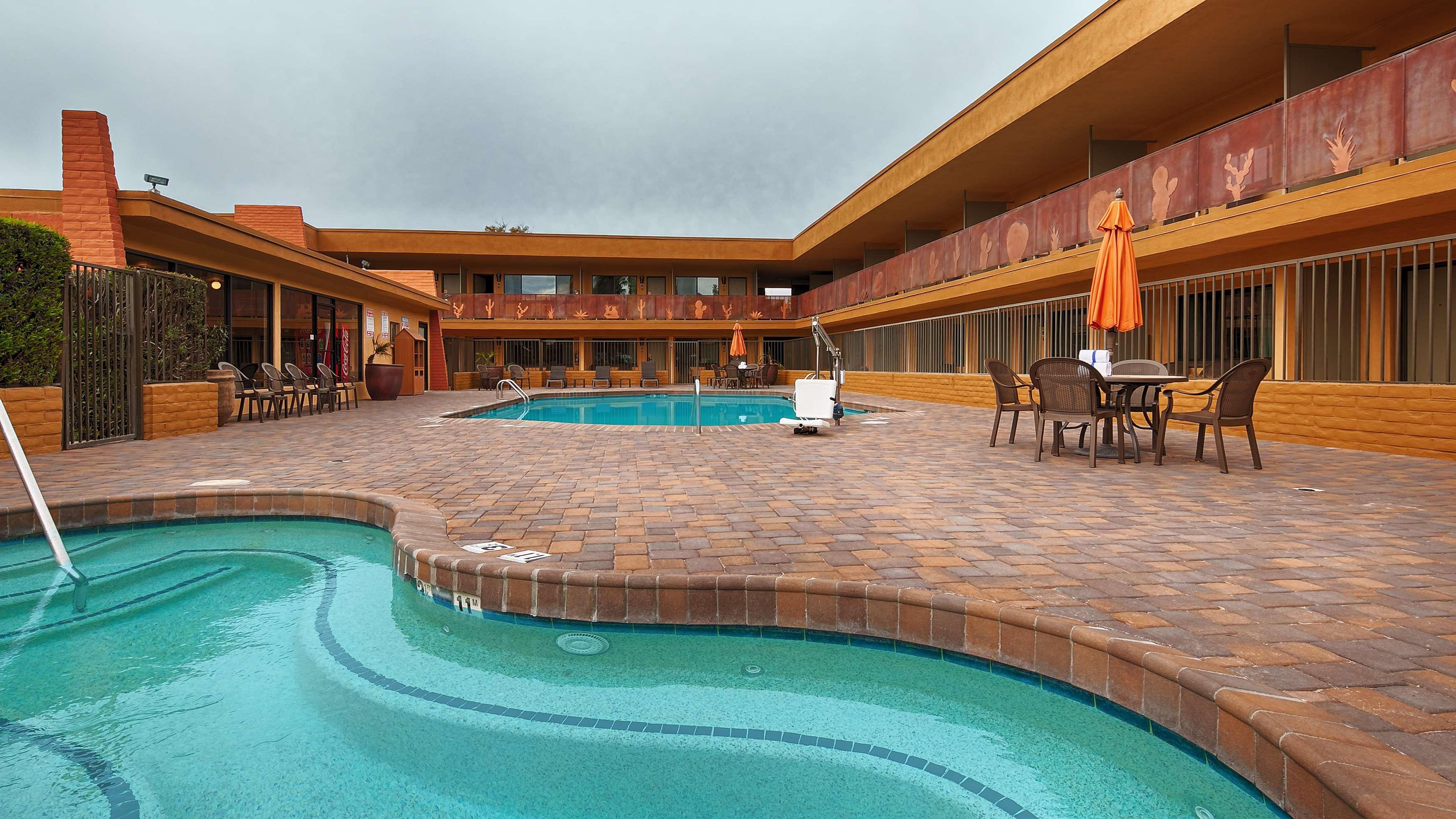 Best Western Royal Sun Inn & Suites Tucson Exteriér fotografie