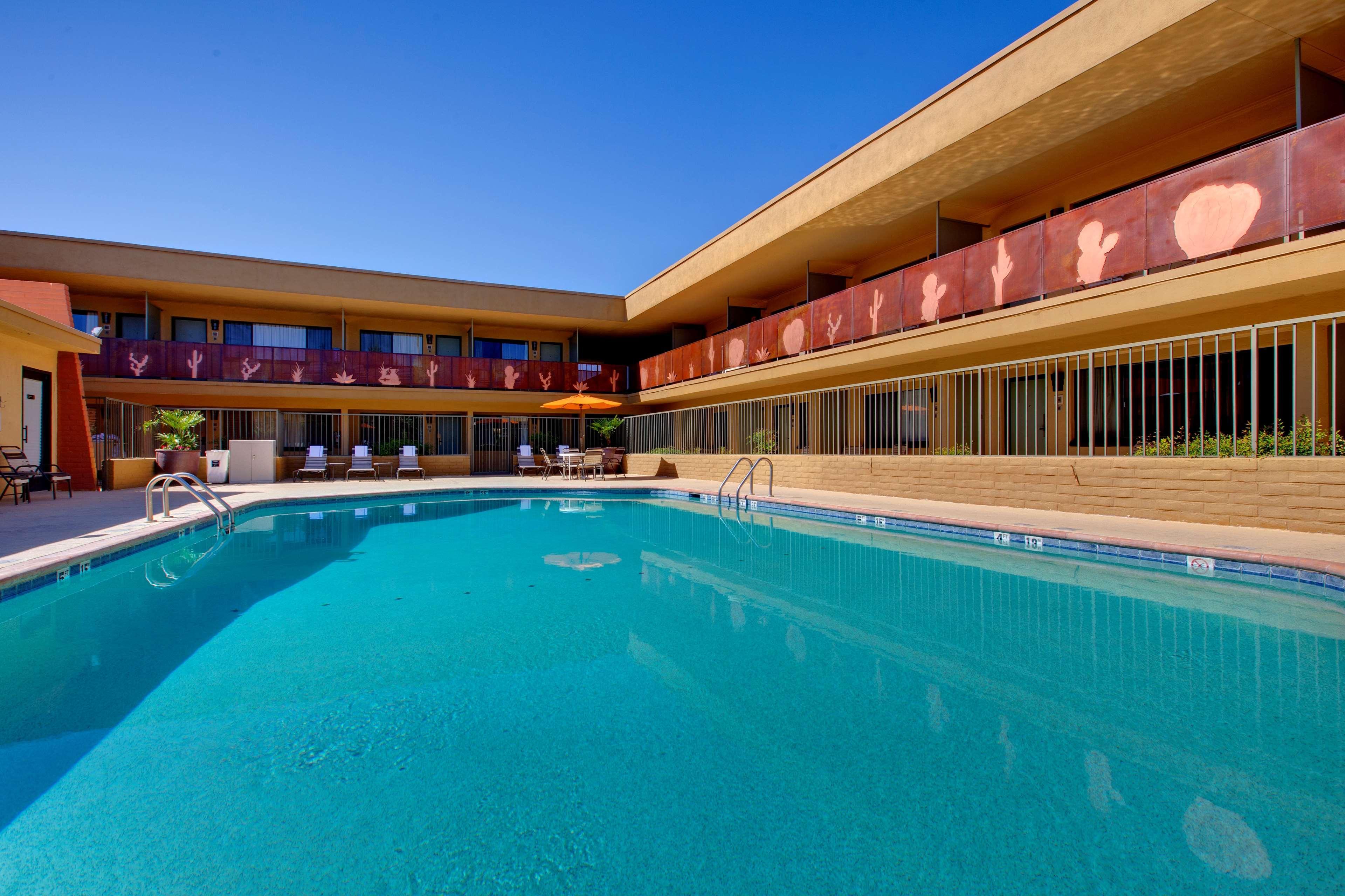 Best Western Royal Sun Inn & Suites Tucson Exteriér fotografie
