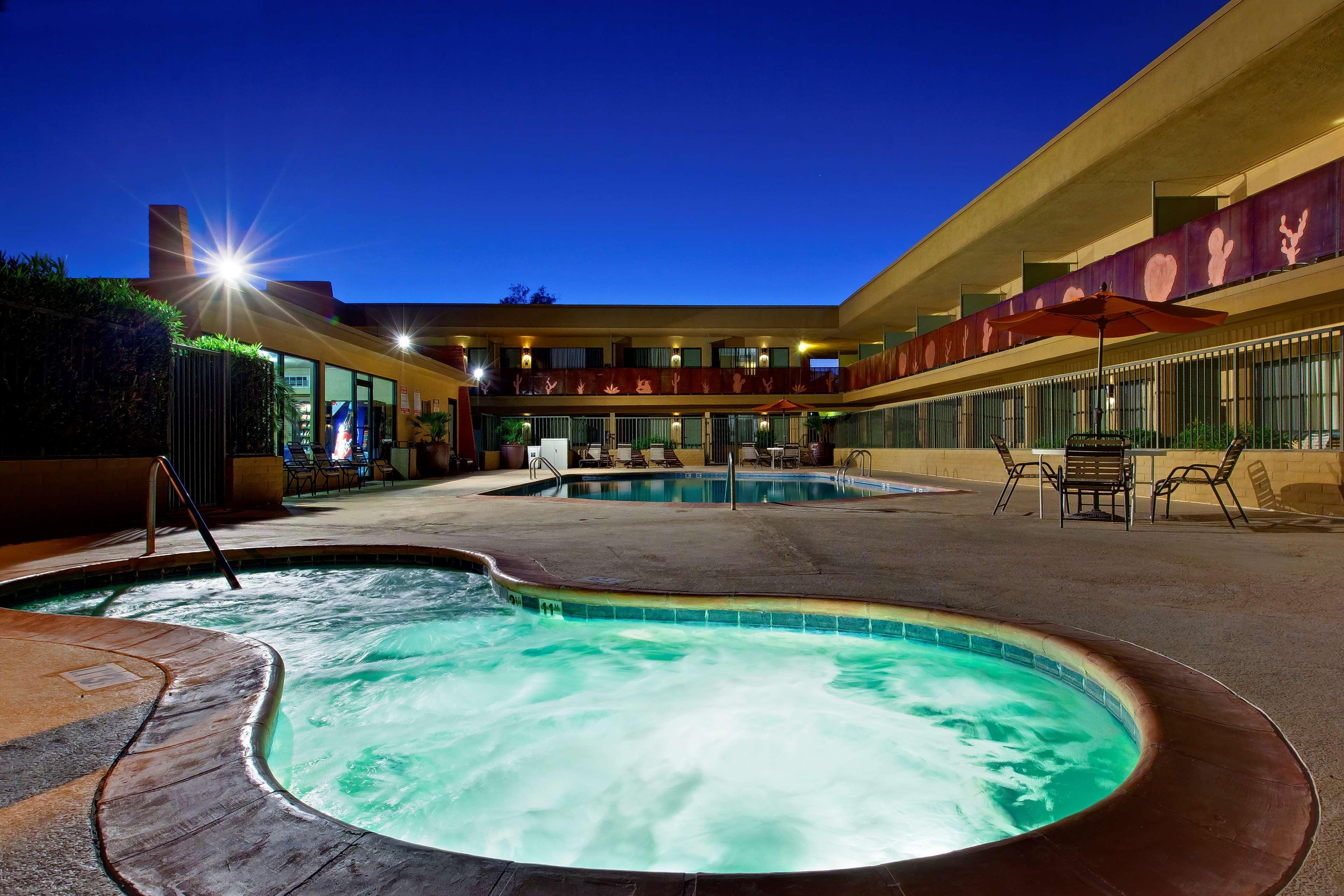 Best Western Royal Sun Inn & Suites Tucson Exteriér fotografie